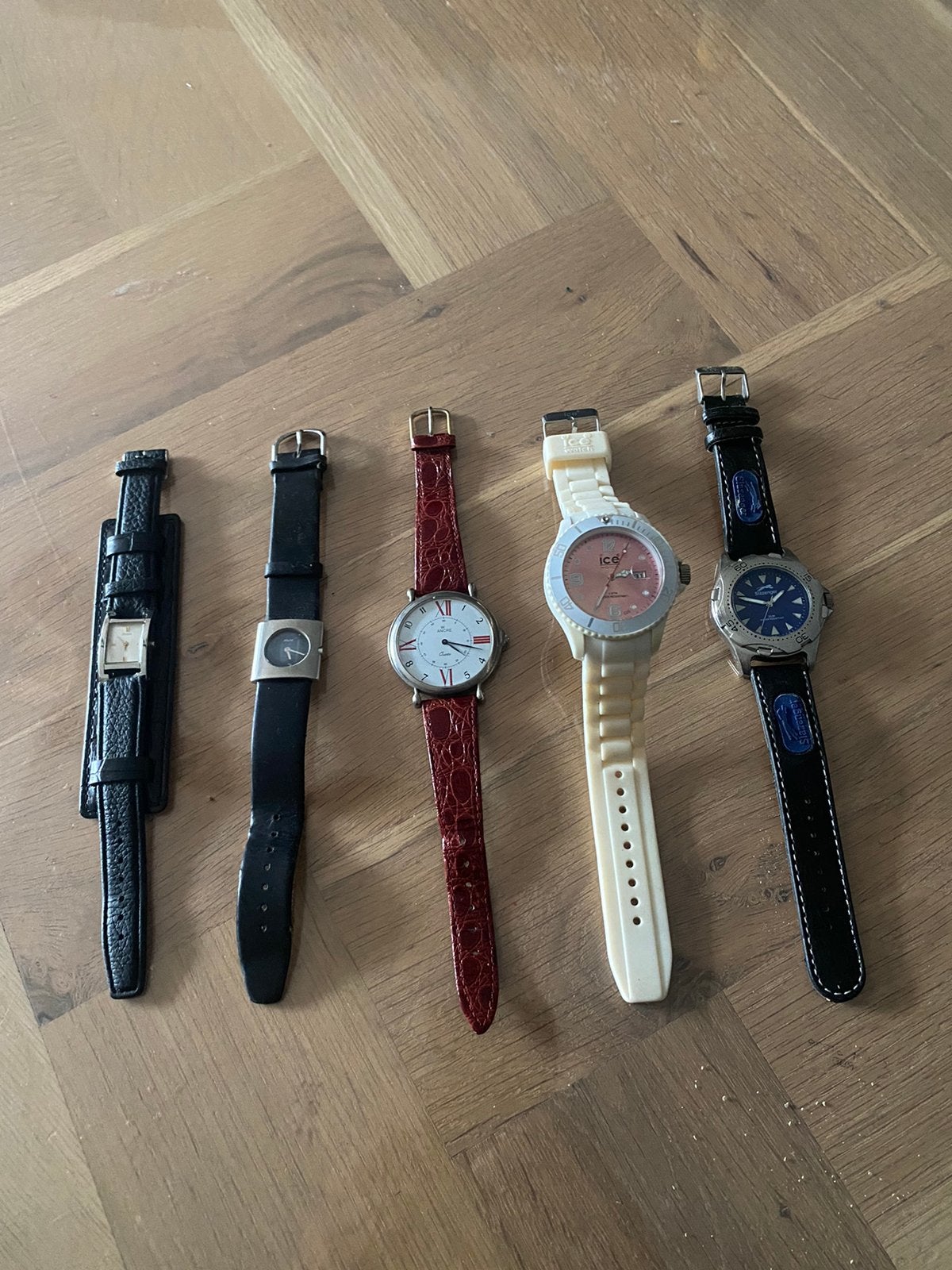 Partij horloges 5 stuks guess ice watch ancre m&m, Ophalen of Verzenden, Nieuw, Jongen of Meisje