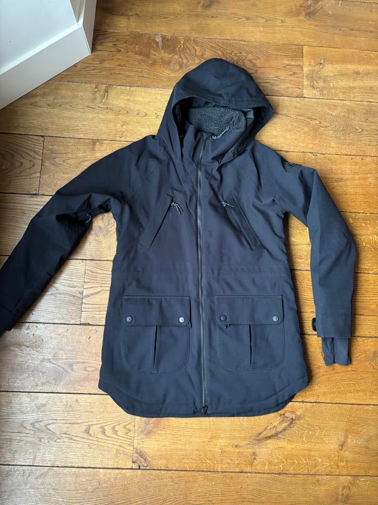 Hele mooie zwarte Burton snowboard ski jas in maat M, Kleding | Dames, Wintersportkleding, Ophalen of Verzenden, Zo goed als nieuw
