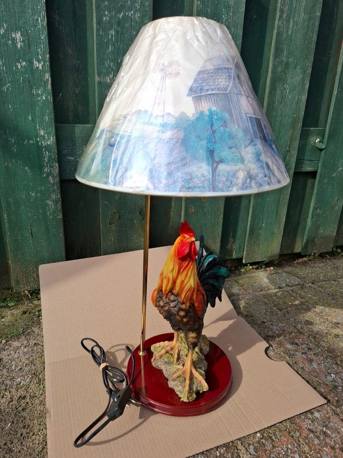 Mooie kip kippen haan boederij lamp

De lampenkap zit nog in, Ophalen