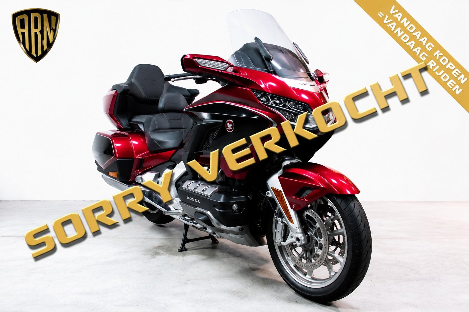 Honda GL 1800 Goldwing Tour DCT (bj 2018), Motoren, Motoren | Honda, Bedrijf, Handvatverwarming, Meer dan 35 kW, Toermotor