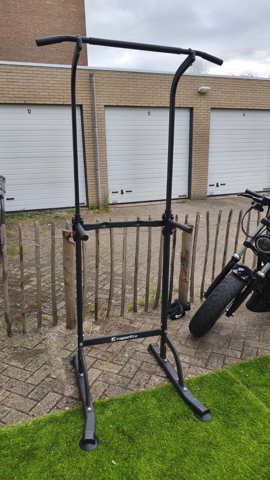 Insportline Power Tower PT60, Ophalen, Gebruikt, Benen, Oprekstang