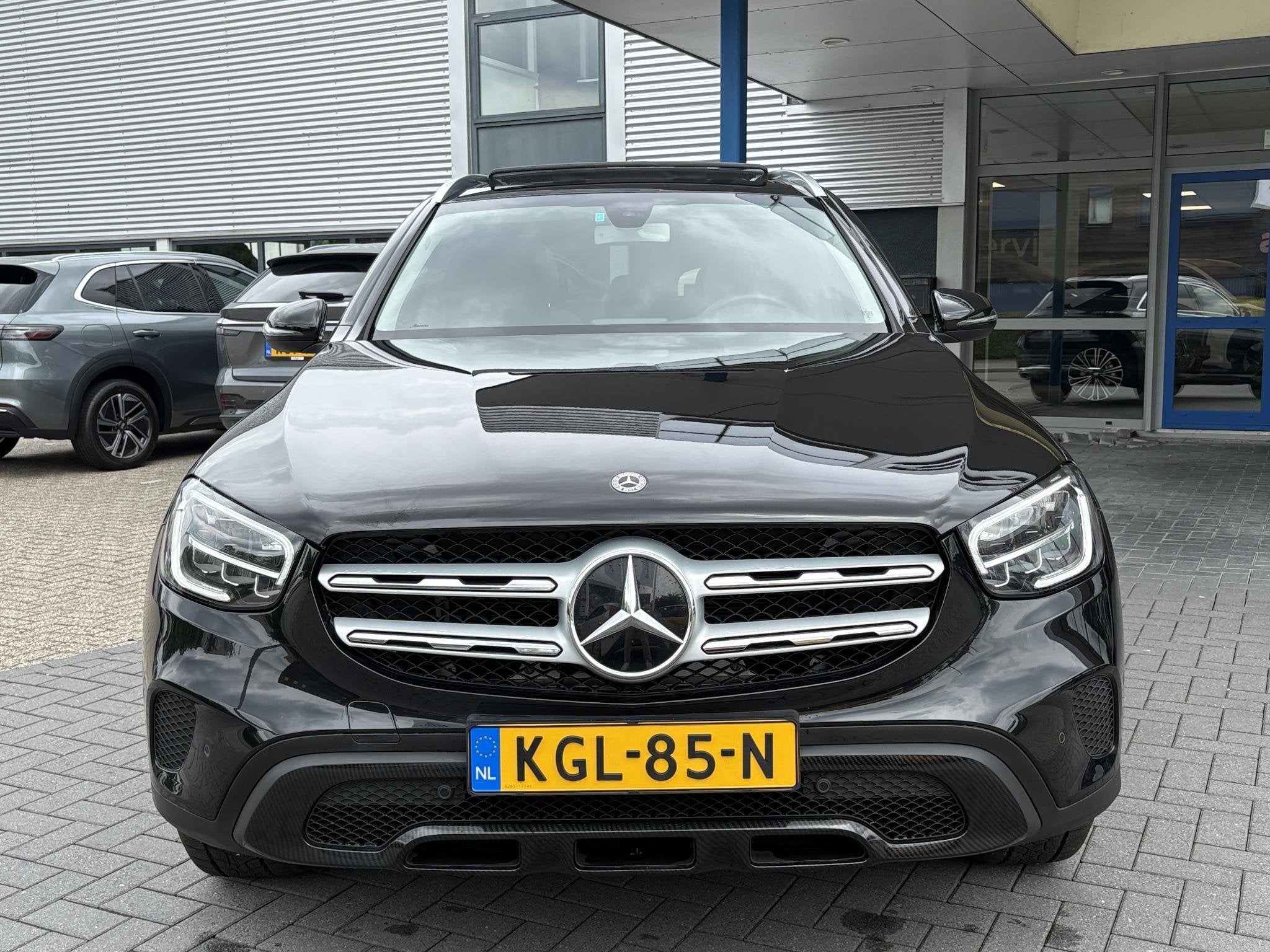 Mercedes-Benz GLC-klasse 300e 4MATIC 320pk | Plug-in Hybride, Auto's, Automaat, Gebruikt, 4 cilinders, 2000 kg