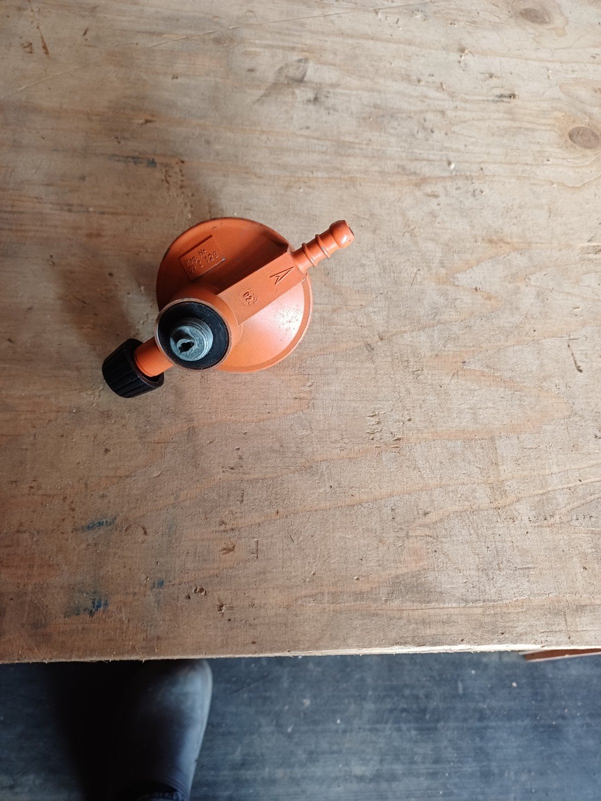 Camping gas regelaar, Ophalen