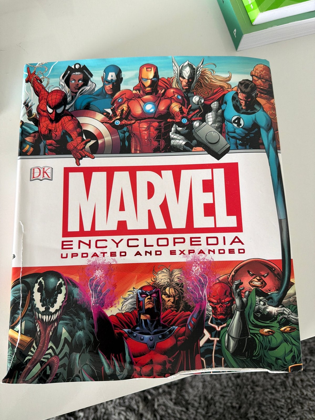 Daniel Wallace, Matt Forbeck - Marvel Encyclopedia, Ophalen of Verzenden, Zo goed als nieuw, Daniel Wallace, Matt Forbeck