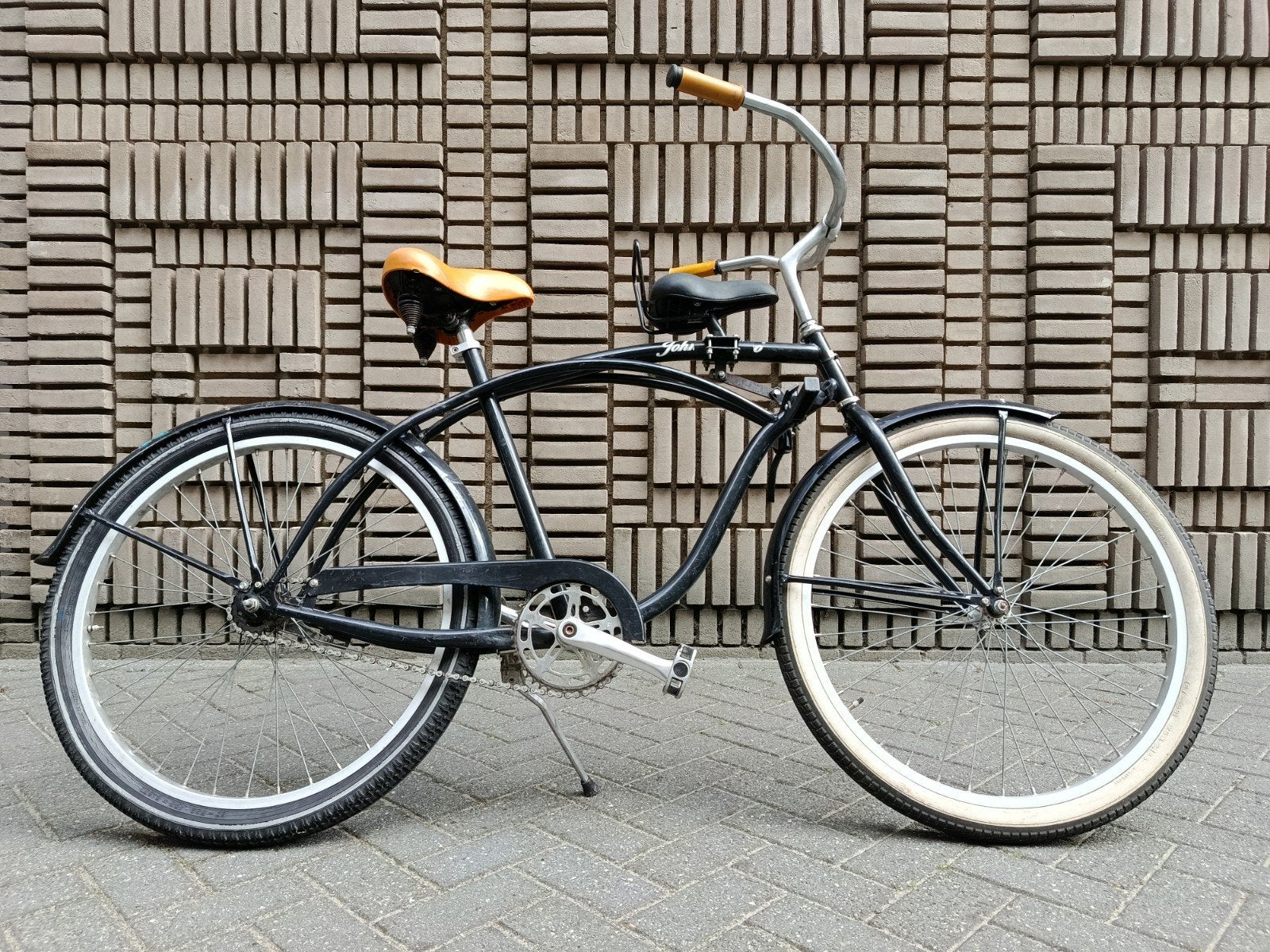 Johnny Loco Cruiser
26 inch met terugtraprem, Fietsen en Brommers, Fietsen | Cruisers en Lowriders, 51 tot 55 cm, Ophalen, Zo goed als nieuw