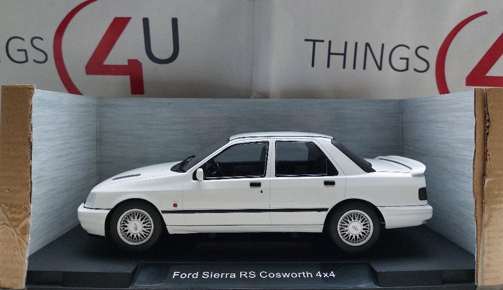 MCG 1:18 Ford Sierra RS Cosworth 4x4 wit nieuw in verpakking, Ophalen of Verzenden, Nieuw, Auto, Overige merken