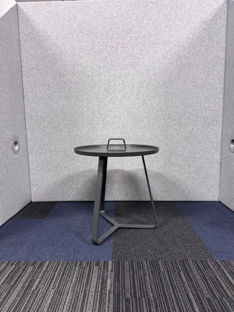 Design bijzettafel , 52xH52 cm,  30€/st, 2 stuks, 50 tot 100 cm, Nieuw, Metaal, Rechthoekig