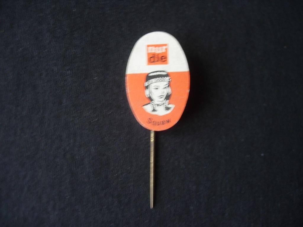 Speldje van Nurdie (squaw), Verzenden, Zo goed als nieuw, Merk, Speldje of Pin