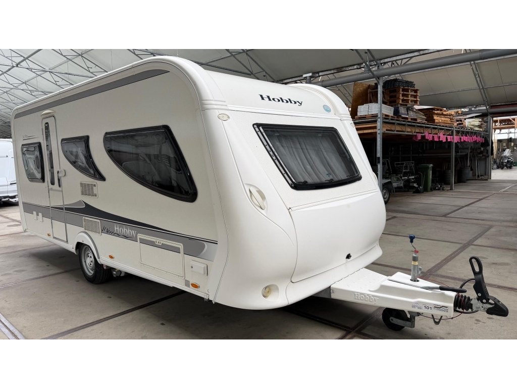 Hobby La Vita 495 UL + Mover Vakantie Klaar!!, Caravans en Kamperen, Rondzit, Hobby, Particulier, 4 tot 5 meter