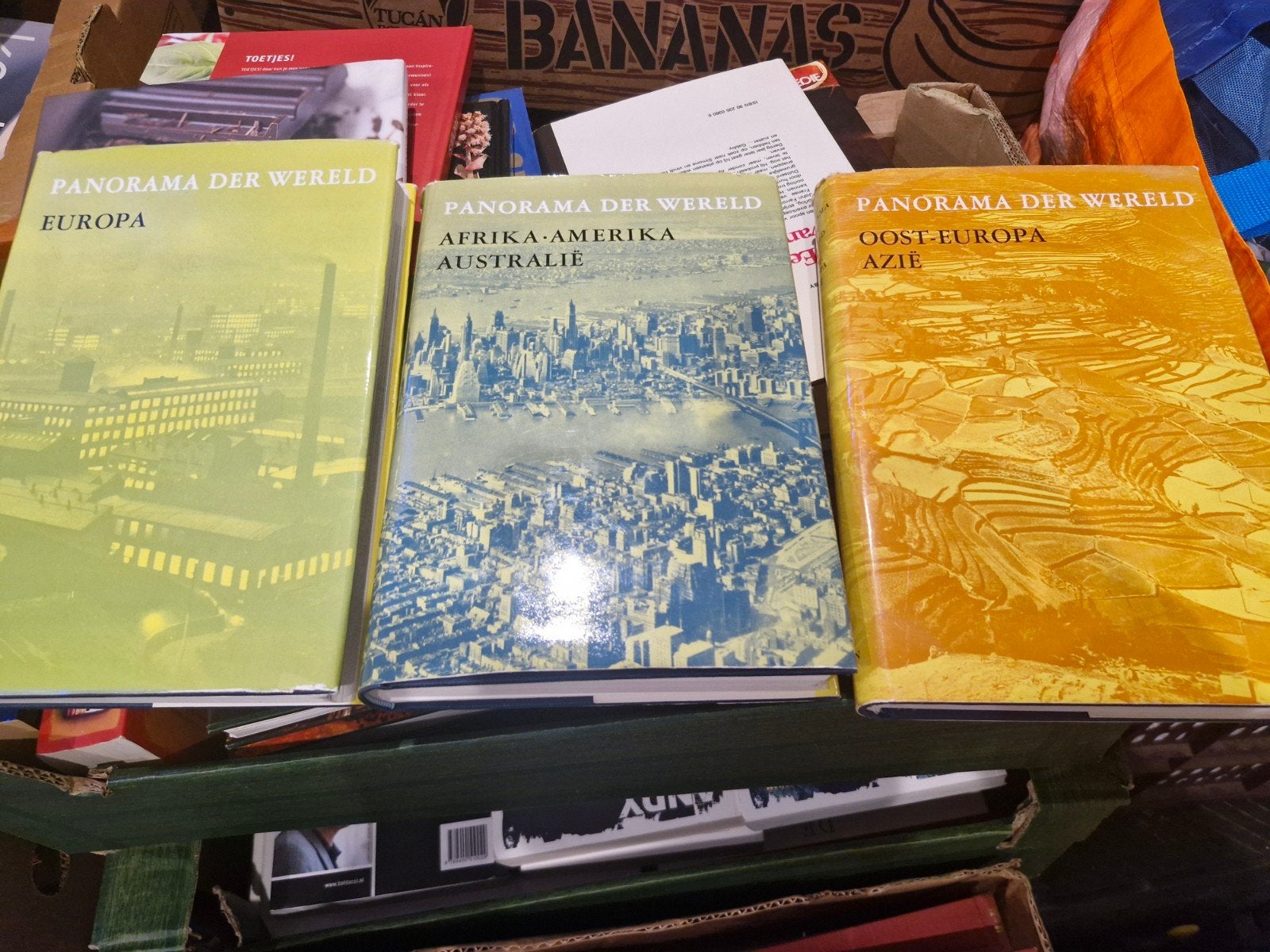Panorama der Wereld - Complete serie (3 delen), Gelezen, Complete serie, A.C. de Vooys en R. Tamsma, Ophalen of Verzenden