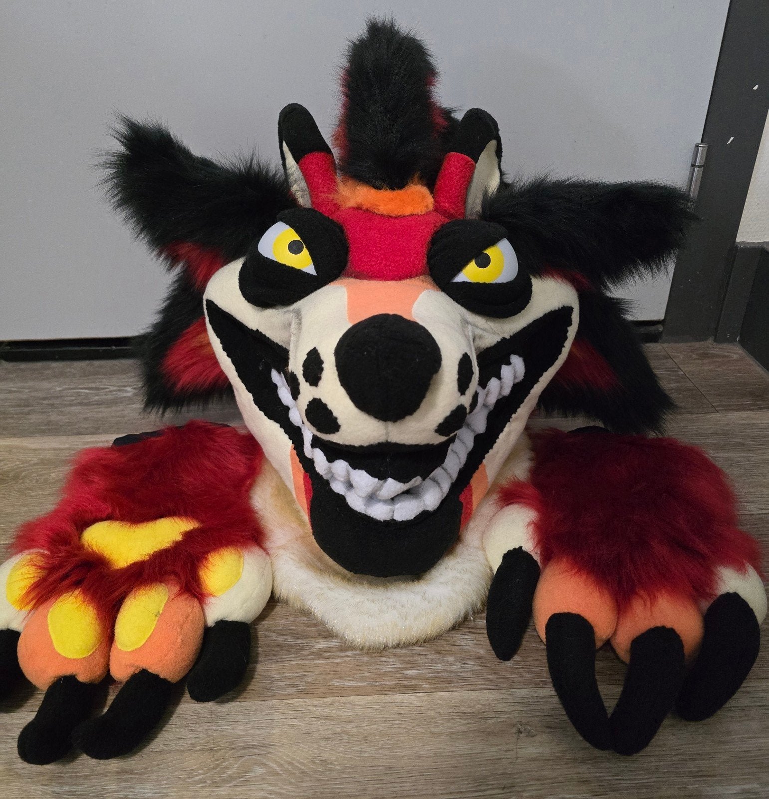 Fursuit Partial Ibliss The Hyena Hybrid, Ophalen of Verzenden