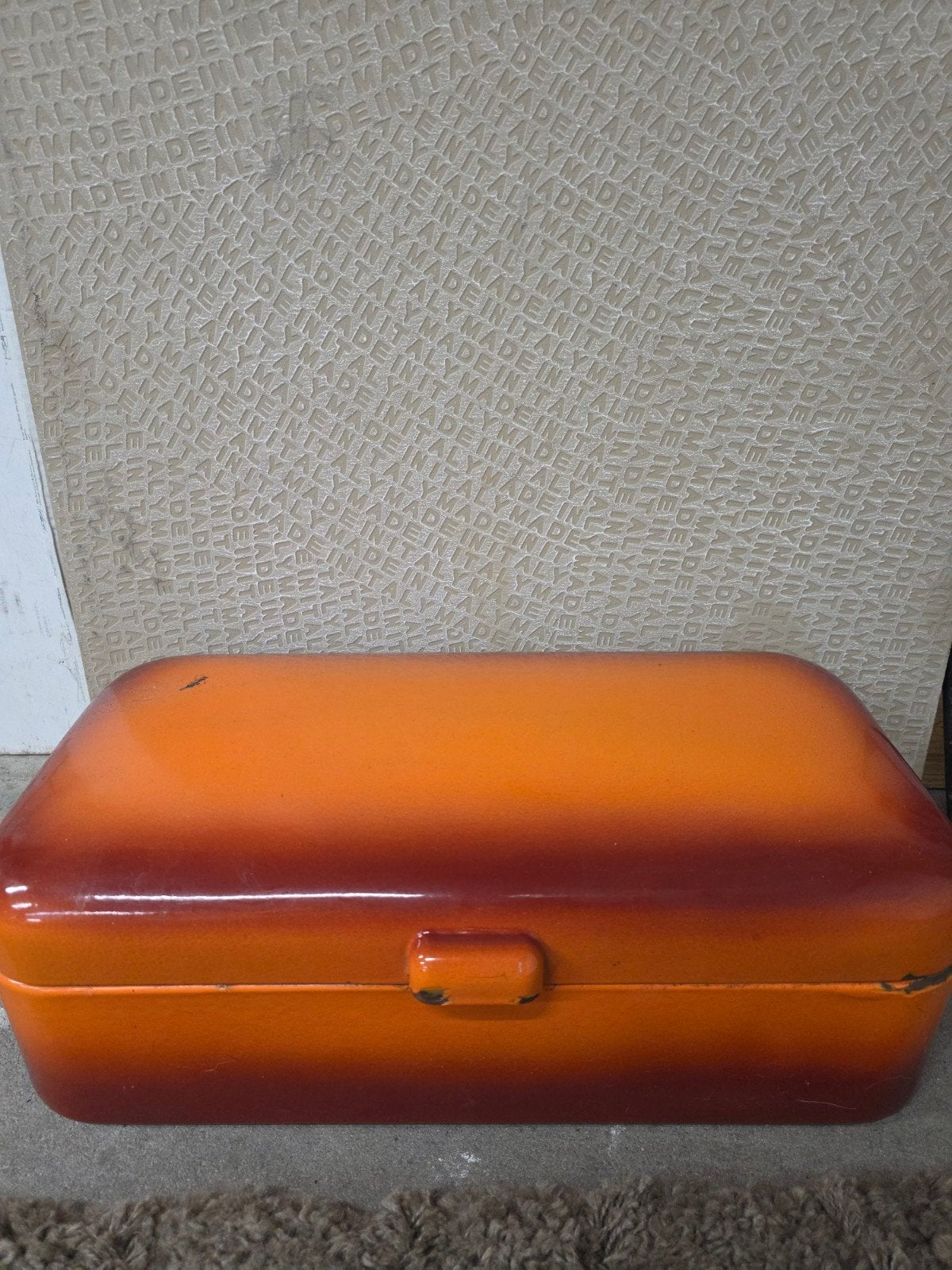 Vintage Oranje Broodtrommel - Emaille Retro Design, Antiek en Kunst, Ophalen