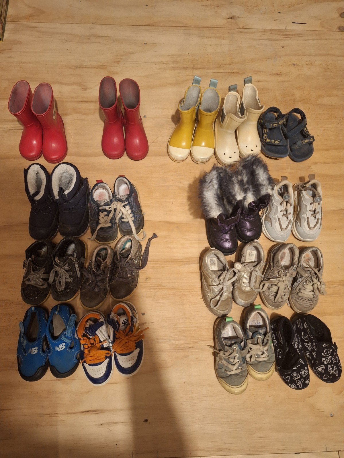 regenlaarzen, snowboots, schoenen | 1 paar €4,- | 3 paar €10, Kinderen en Baby's, Ophalen, Gebruikt, Jongen of Meisje, Laarzen