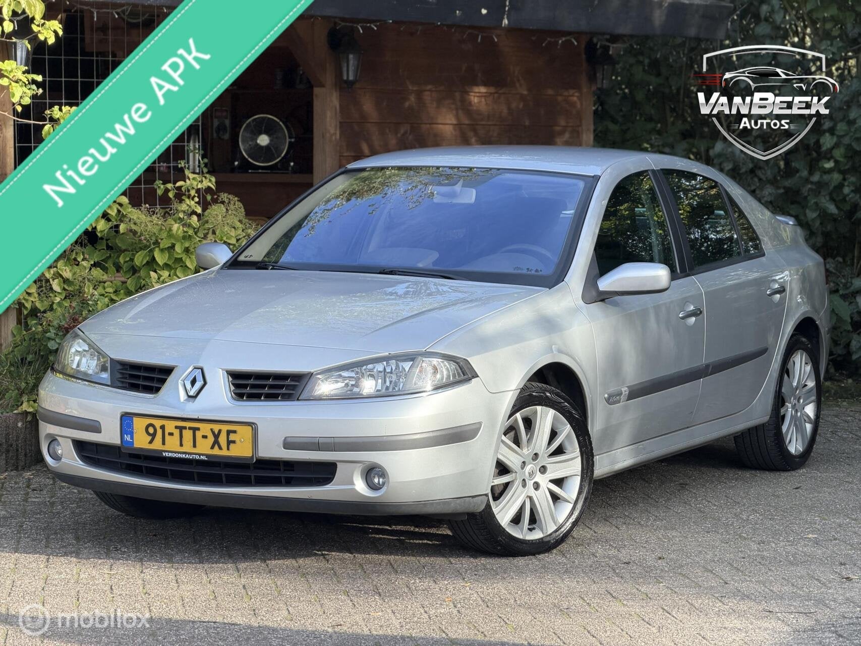 Renault Laguna 2.0-16V Tech Line |Dealer onderhouden, Auto's, 135 pk, Gebruikt, 4 cilinders, Automatische klimaatregeling