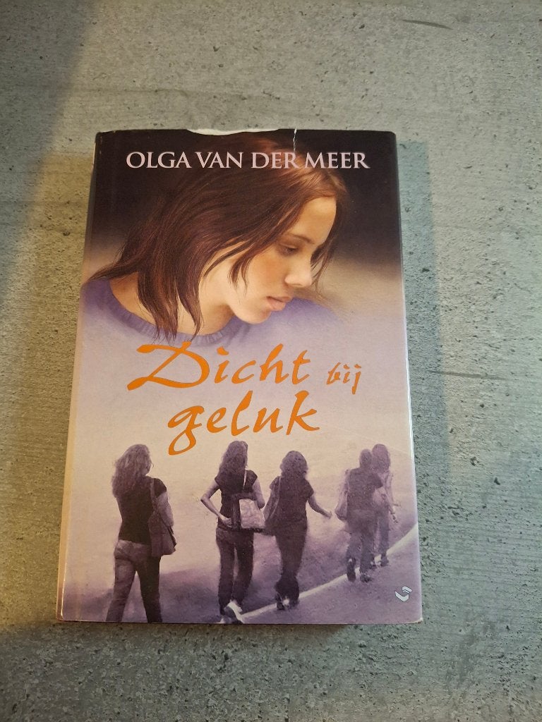 Dicht bij geluk, Gelezen, Ophalen of Verzenden, Nederland, Olga van der Meer