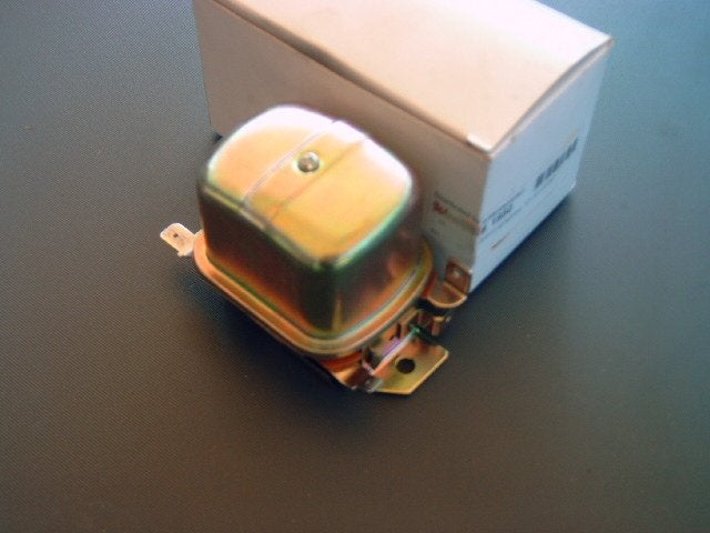 Spanningsregelaar 12 volt, o.a. VW Kever en Karmann, Ophalen of Verzenden