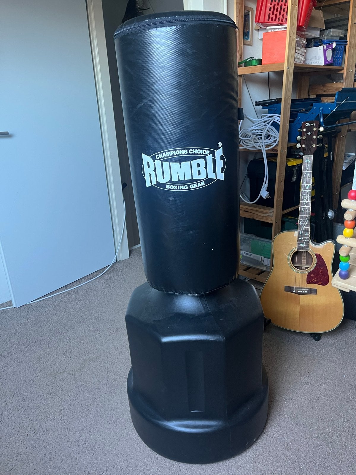Rumble Staande Bokszak-paal Ready Zwart, Ophalen, Gebruikt, Bokszak