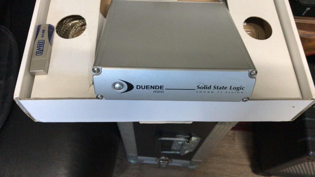 SSL Duende-128 channels,alle effecten geactiveerd, boxed, Ophalen of Verzenden, Zo goed als nieuw, Multi-effect