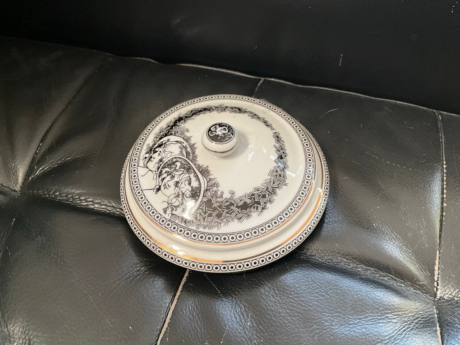 Vintage Herend Porseleinen Schaal met Deksel, Antiek en Kunst, Antiek | Porselein, Ophalen of Verzenden