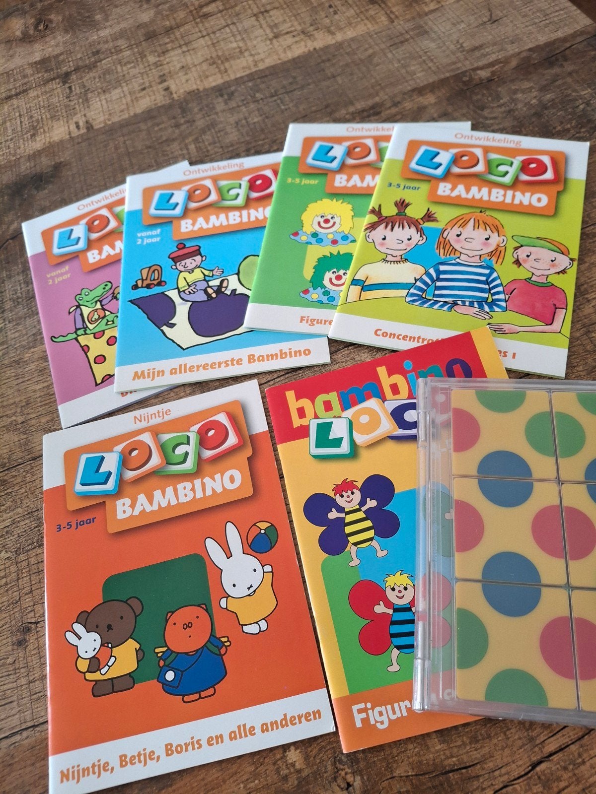 nieuw bambino loco boekjes met doos, Kinderen en Baby's, Speelgoed | Educatief en Creatief, Ophalen of Verzenden, Nieuw