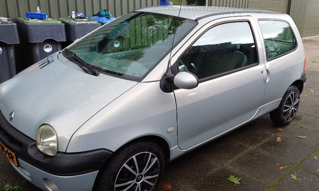 Renault Twingo 1.2 2005 2003 Grijs, Auto's, Voorwielaandrijving, 600 kg, 4 cilinders, Origineel Nederlands