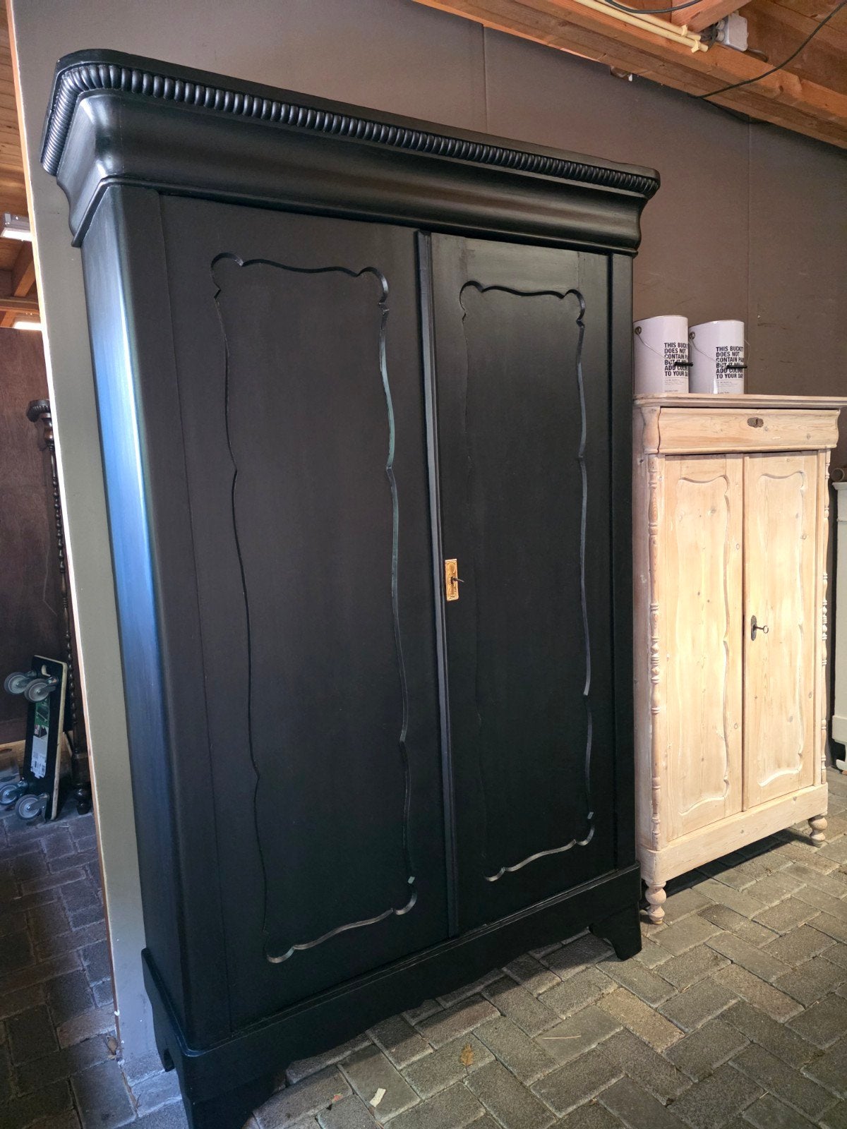 Zwarte biedermeier linnenkast kledingkast bez mogelijk, Ophalen of Verzenden