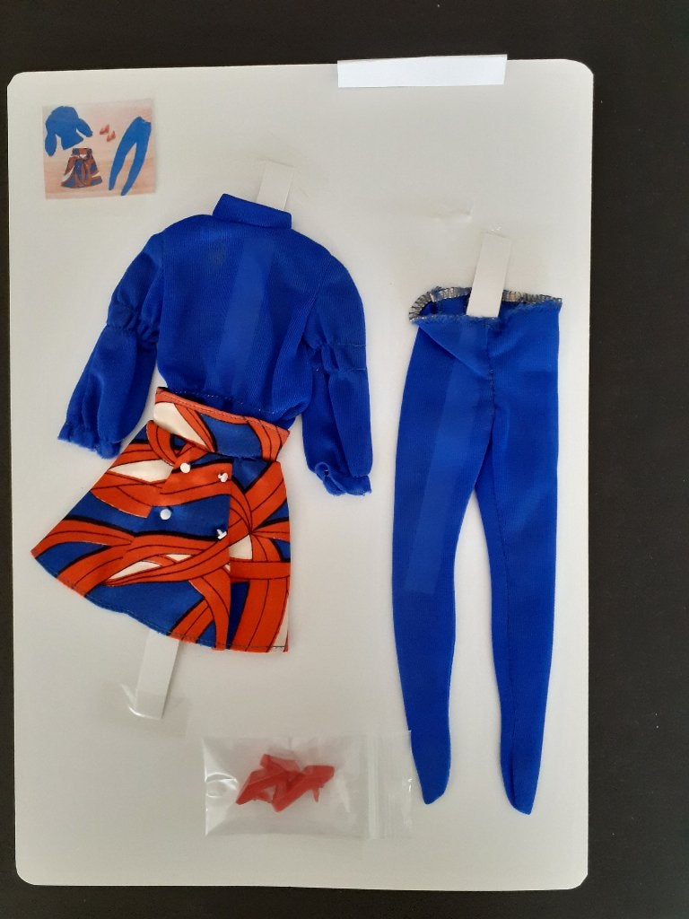 Vintage MOD Barbie fashion "All American Girl "  (1972), Ophalen of Verzenden, Zo goed als nieuw, Kleertjes