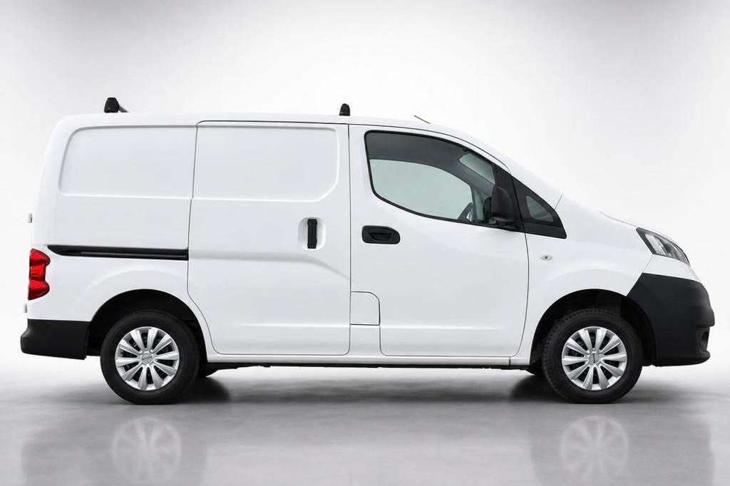 Nissan NV200 AIRCO / MARGE / BTW BPM VRIJ / TREKHAAK ...., Auto's, Bestelauto's, Voorwielaandrijving, Elektrische ramen, Stof