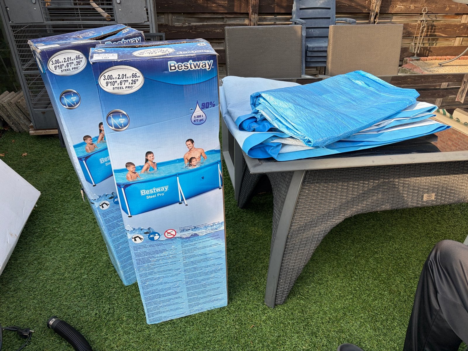 Bestway Steel Pro Zwembad met Zandfilter en Solar Heater, Ophalen, Zo goed als nieuw, Opzetzwembad, 200 tot 400 cm