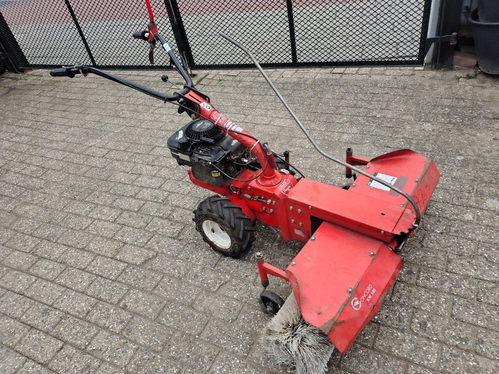 Concord KW 105 Veegmachine - Gebruikt, Ophalen of Verzenden, Gebruikt, Concord