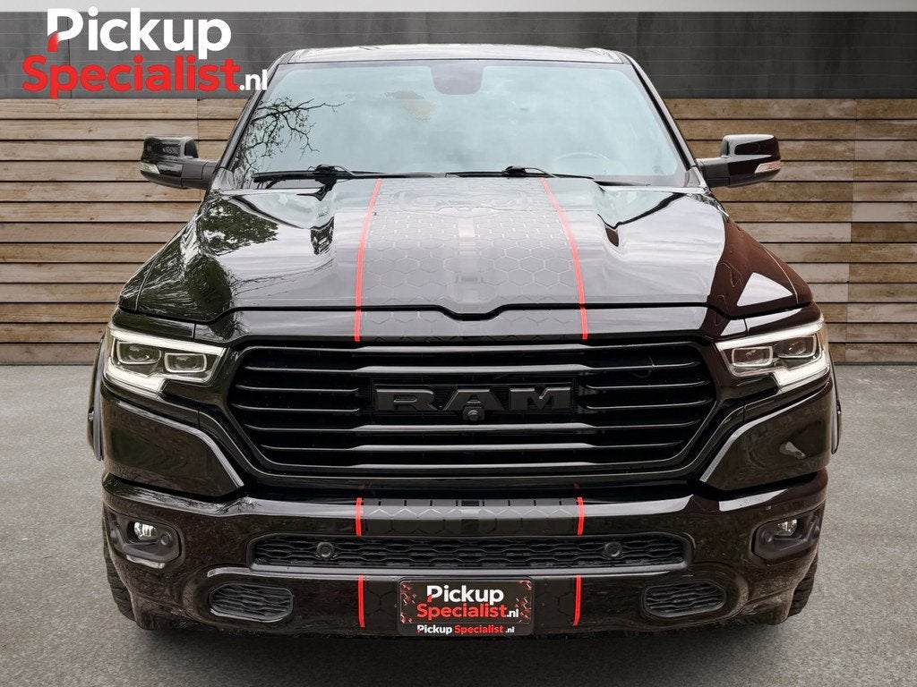 Dodge Ram 1500 5.7 V8 4x4 Crew Cab Big Horn , LONGBED , NIEU, Auto's, Automaat, 5654 cc, Zwart, Leder