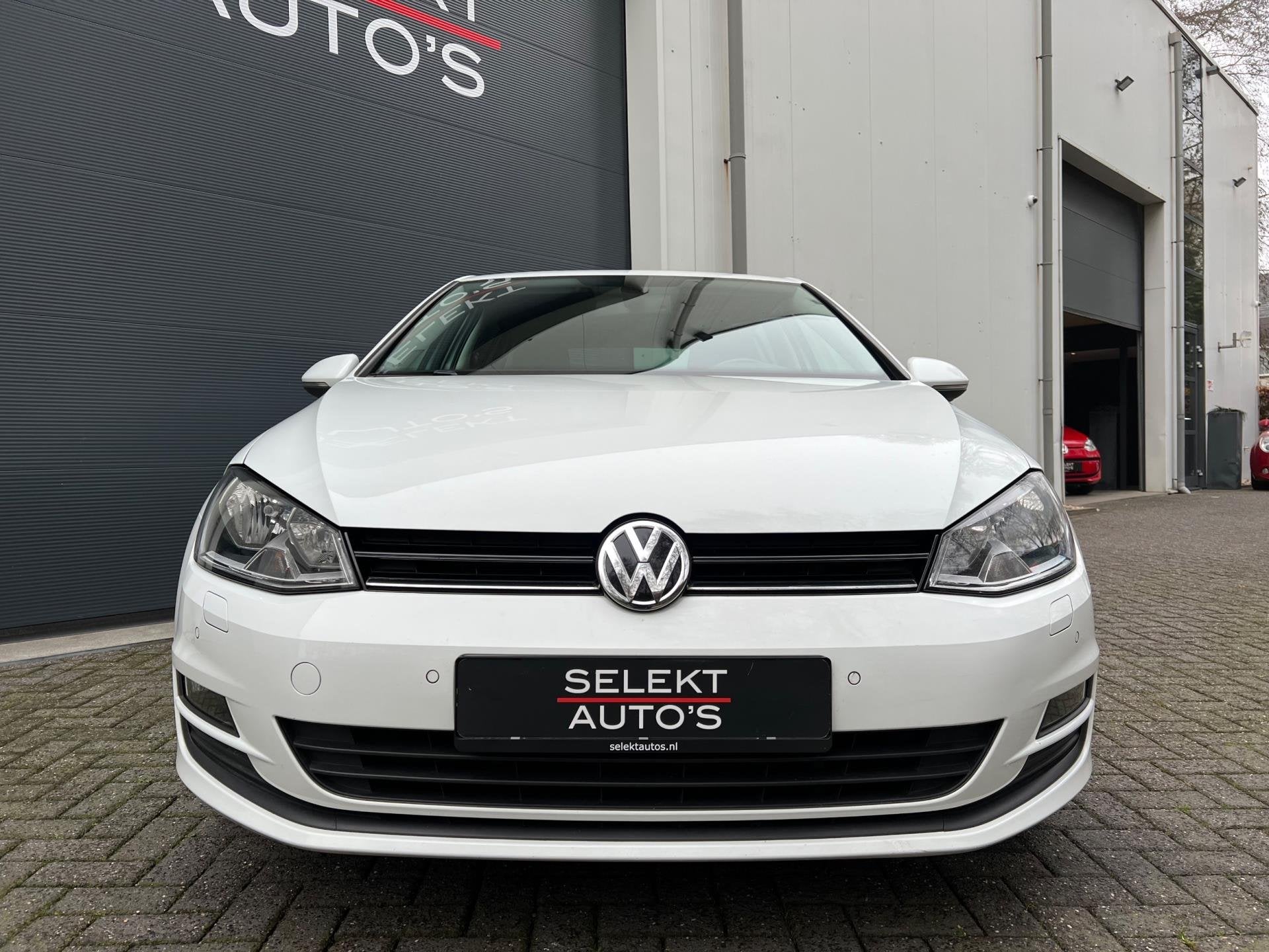 Volkswagen Golf 1.2 TSI CUP Edition Climate Control/Auto Inp, Auto's, Voorwielaandrijving, Gebruikt, Zwart, 4 cilinders