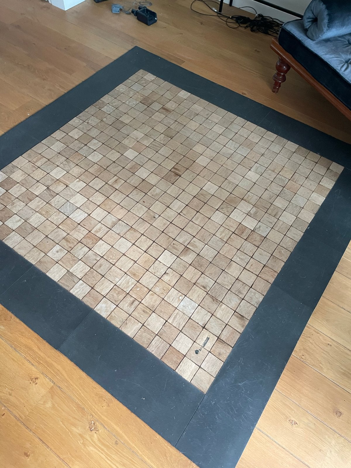 Handgemaakt vloerkleed van leer en hout, 180x180cm, Ophalen, Gebruikt, Bruin, 150 tot 200 cm