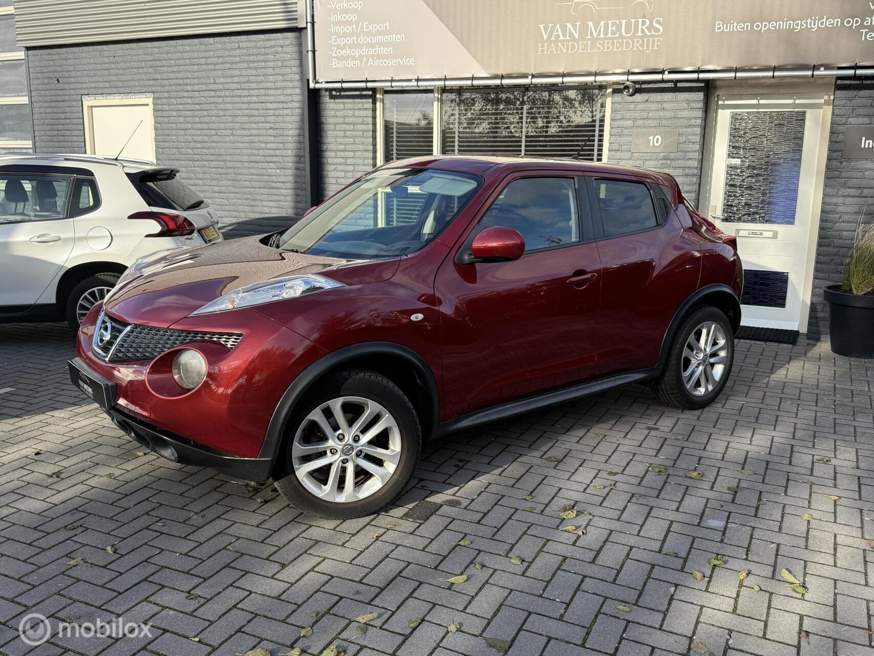 Nissan Juke 1.6 Acenta, Navigatie, Airco, cruise, APK 08-202, Euro 5, Stof, Zwart, 4 cilinders