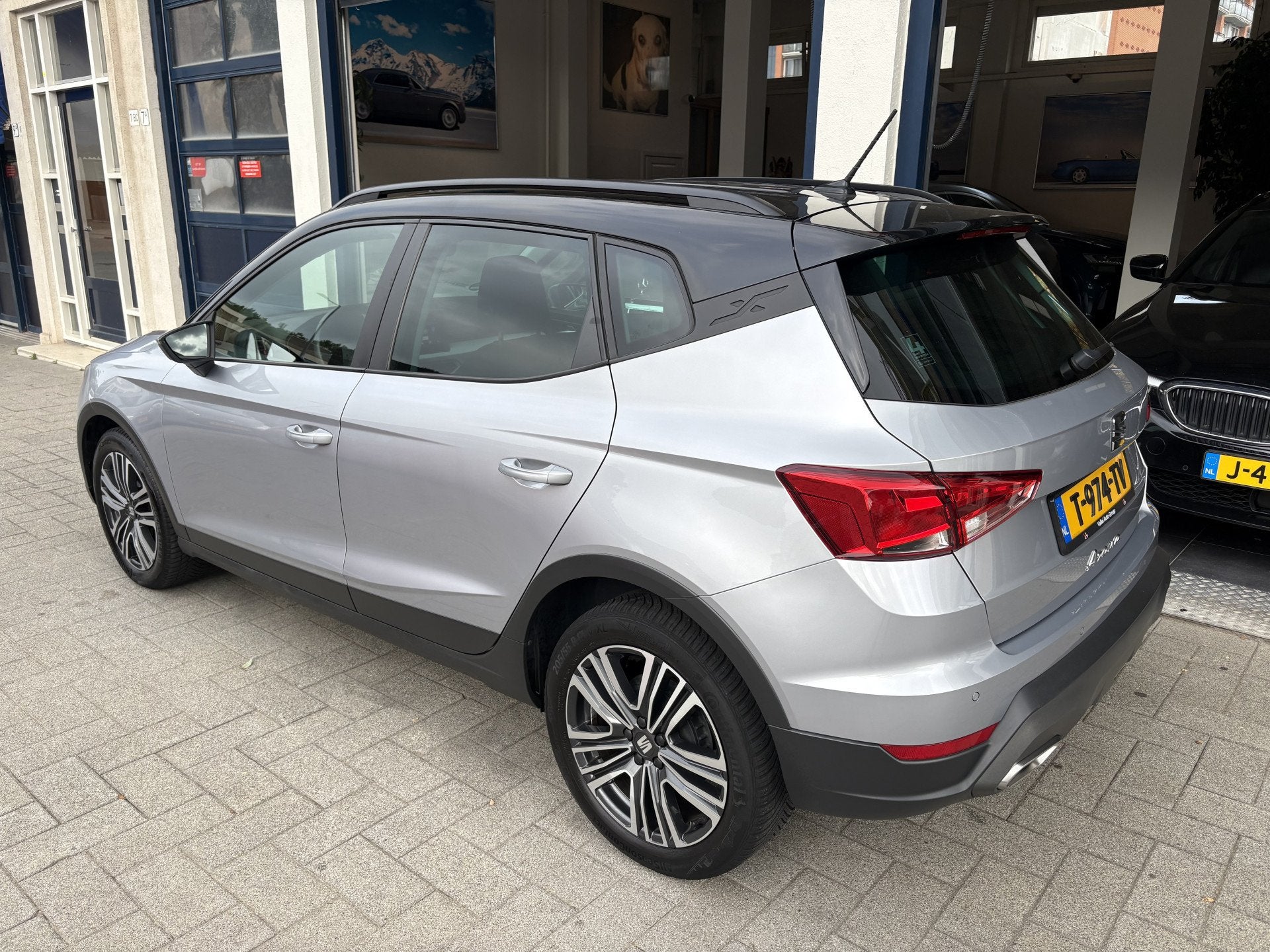 SEAT Arona 1.0 TSI Style Business Connect NL AUTO/1E EIGENAA, Auto's, Voorwielaandrijving, Automatische klimaatregeling, Gebruikt
