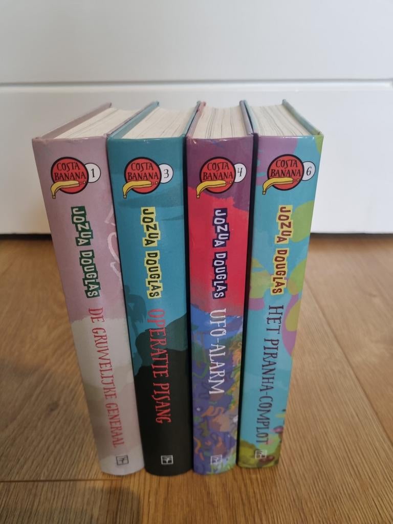 Costa Banana  (deel 1, 3, 4 en 6) Jozua Douglas, Ophalen of Verzenden, Gelezen, Jozua Douglas, Fictie algemeen