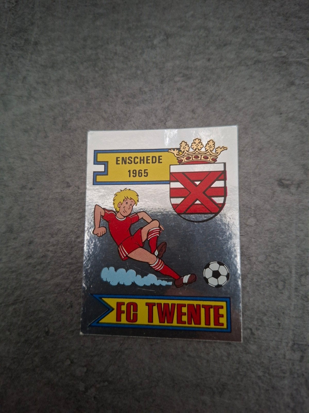Panini sticker Voetbal 81. Embleem FC Twente., Ophalen of Verzenden, Zo goed als nieuw, Sticker