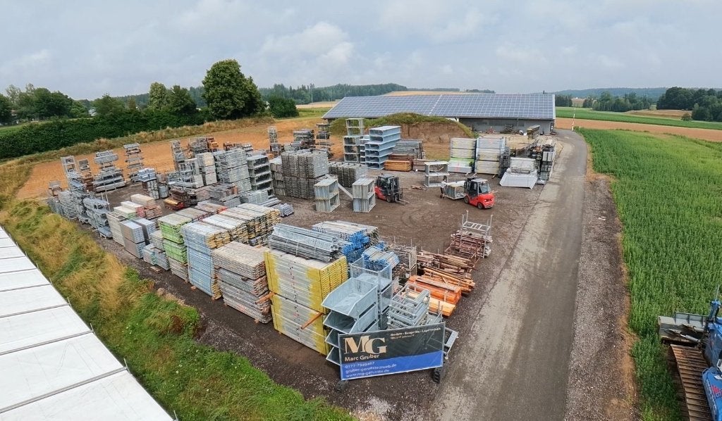 20.000 m² gebruikt steigermateriaal – Layher, MJ, Alfix, Doe-het-zelf en Verbouw, Steigers, Ophalen of Verzenden, Gebruikt, Rolsteiger of Kamersteiger