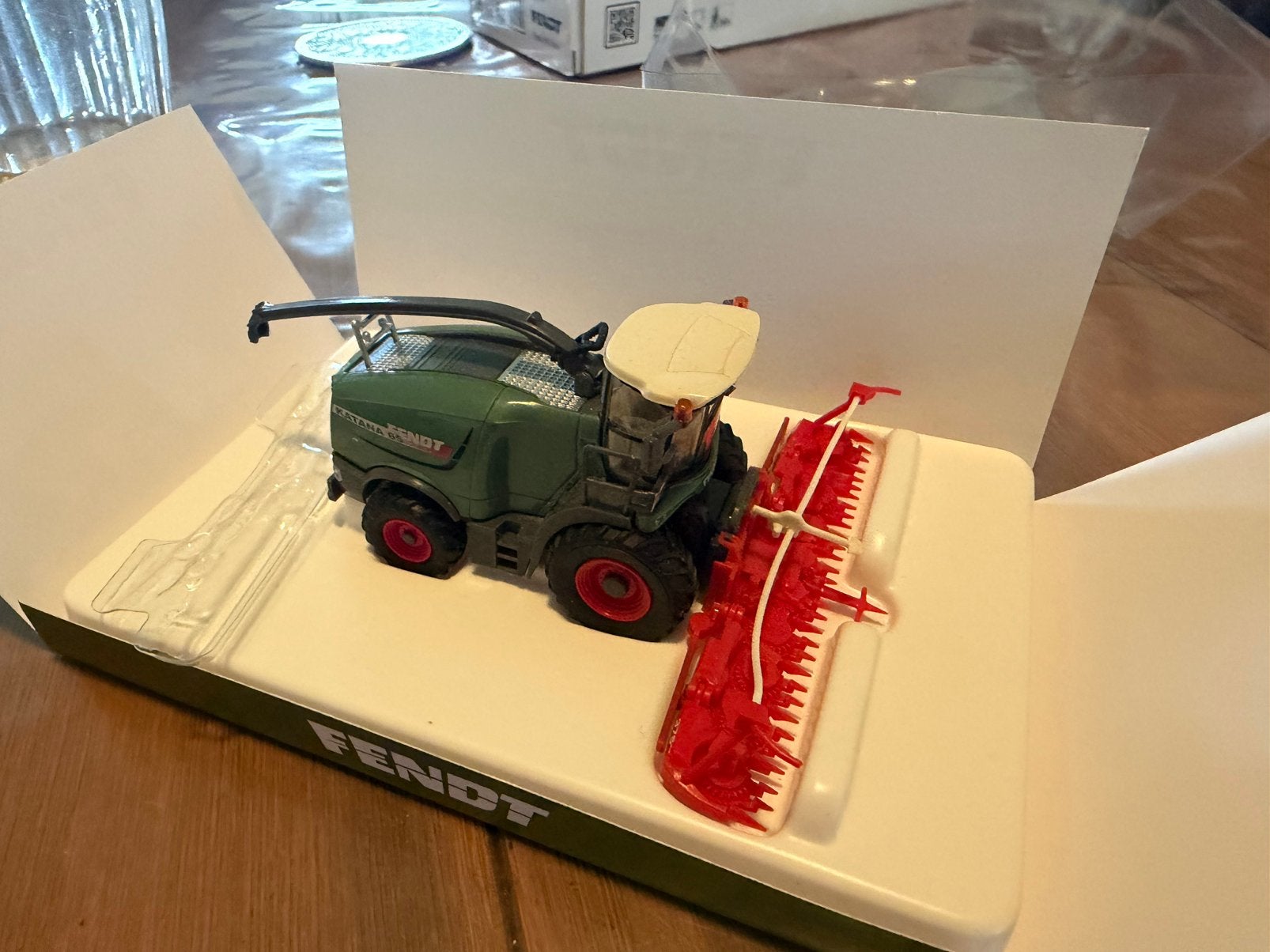 Wiking Fendt katana 65 schaal 1:87, Ophalen of Verzenden, Zo goed als nieuw, Tractor of Landbouw, Overige merken