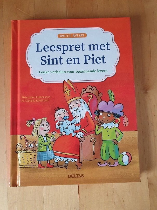 LEESPRET  MET  SINT  EN  PIET  van Pieter van Oudheusden  , Ophalen of Verzenden, Zo goed als nieuw, Fictie algemeen