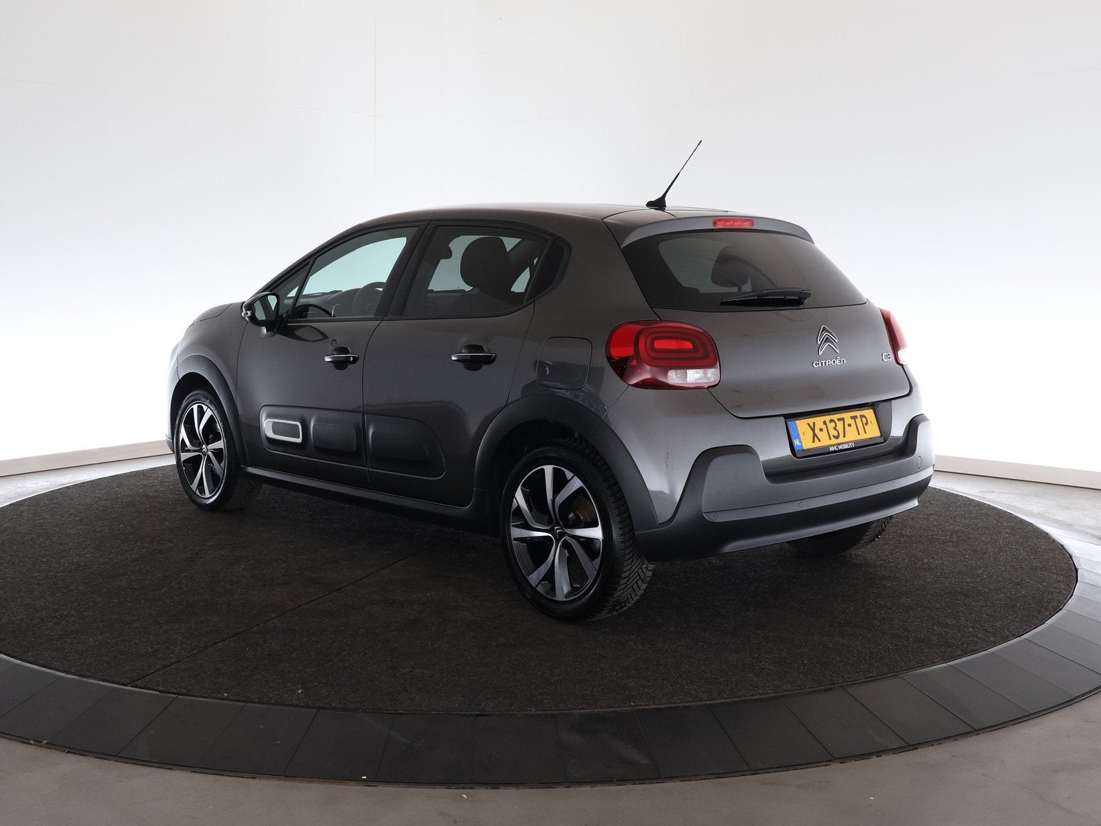 Citroën C3 1.2 PureTech Max | Techno Nav Pack | Fabrieks ga, Gebruikt, 1199 cc, 450 kg, 49 €/maand