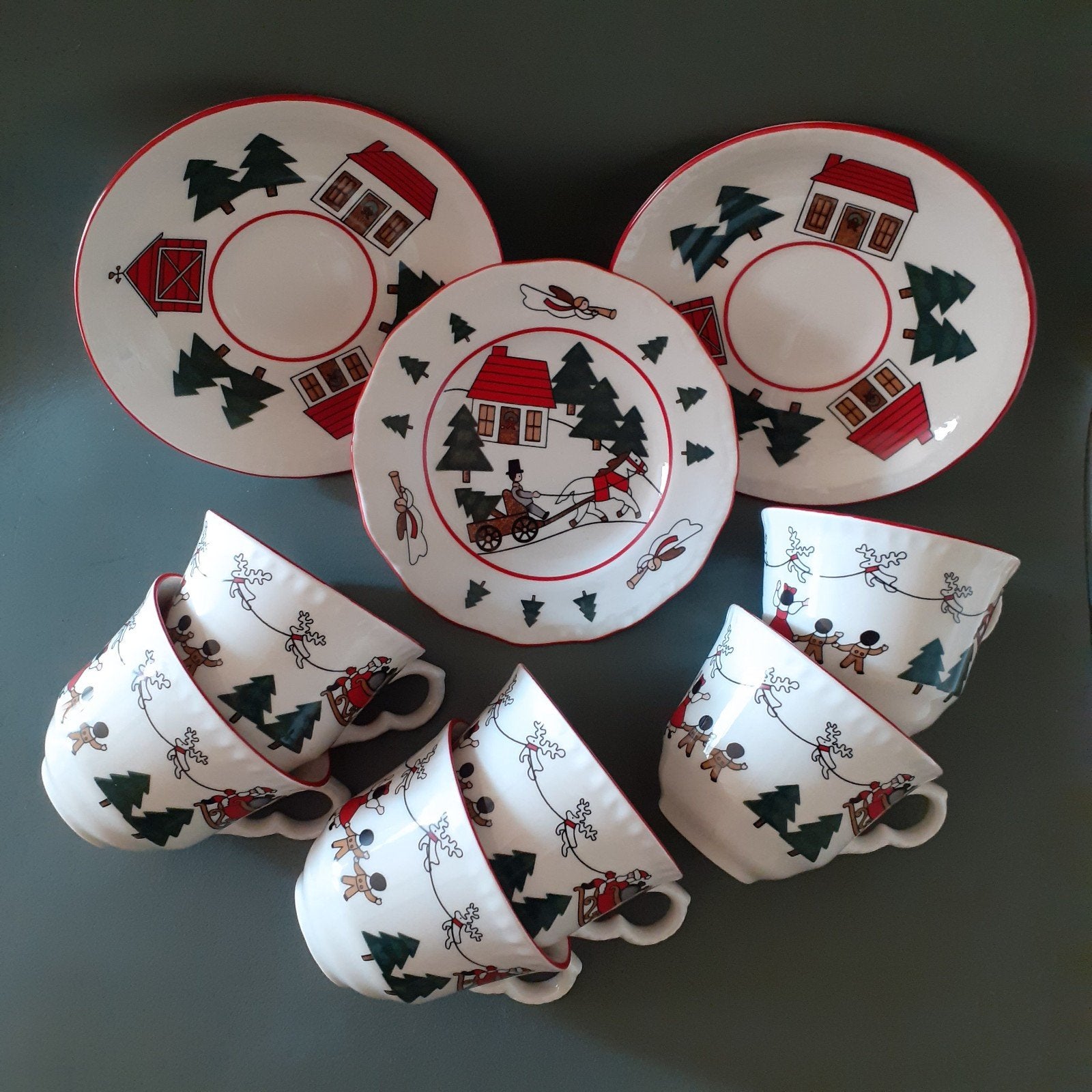 Masons Christmas 6 koffiekopjes 2 schotels en 1 gebakschotel, Huis en Inrichting, Keuken | Servies, Nieuw, Kop(pen) en/of Schotel(s)