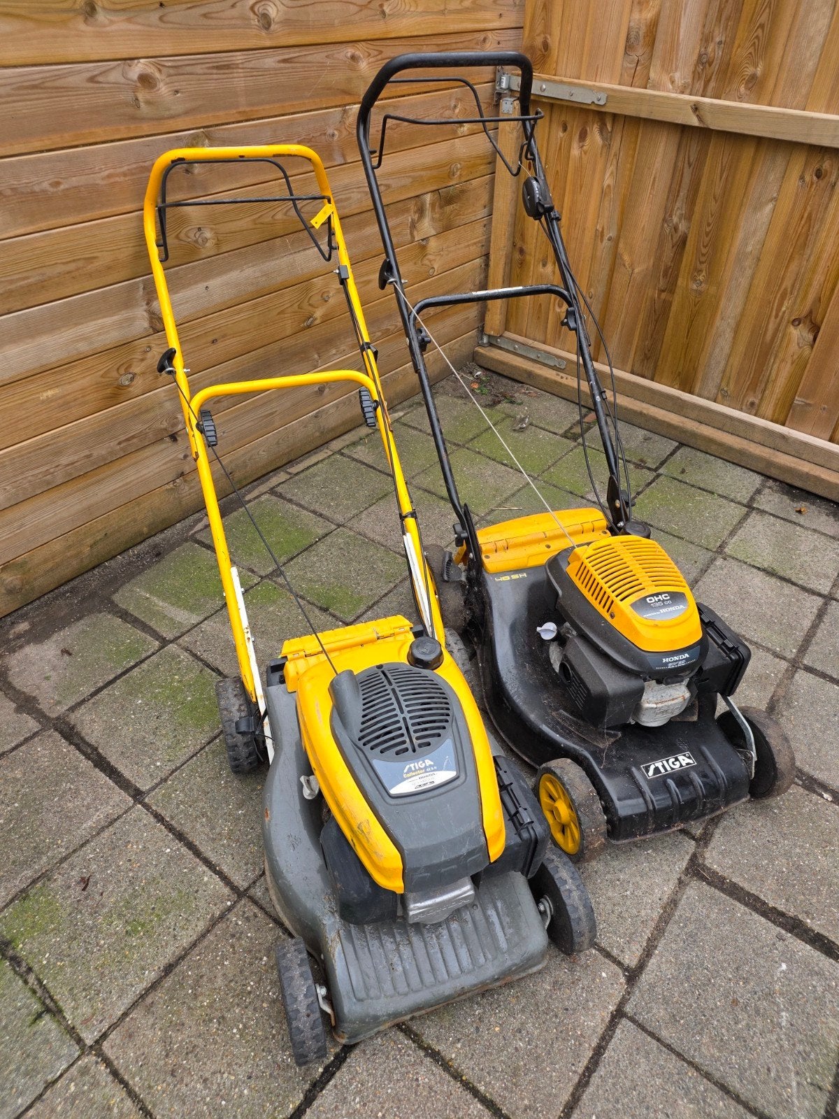 2 Stiga grasmaaiers voor onderdelen, Ophalen, Gebruikt, Stiga, Mulchfunctie