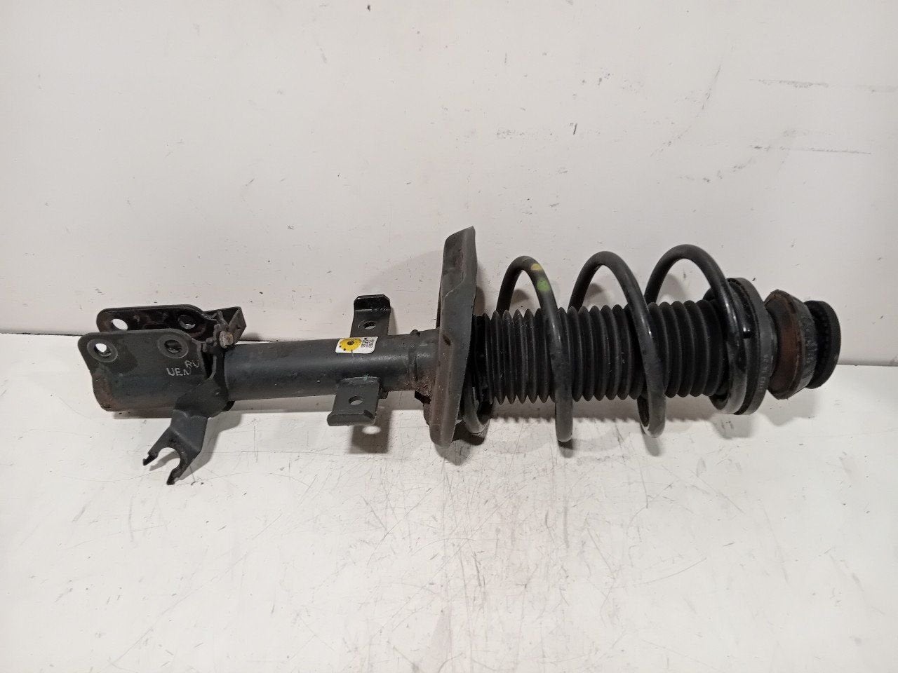 Veerpoot rechts voor Renault Clio, Onderdelen@venauto.nl, Van der Ven Autorecycling B.V., Gebruikt, Ettenseweg 76, 4706 PB Roosendaal, The Netherlands