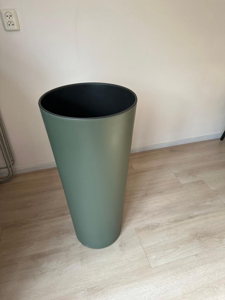 Grote bloempot, Tuin en Terras, Bloempotten, Ophalen, 40 cm of meer, Rond, Zo goed als nieuw