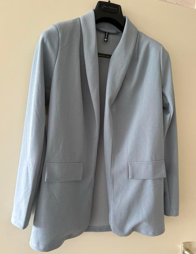 Chicorée Lichtblauwe Blazer Maat XS, Blauw, Ophalen of Verzenden, Zo goed als nieuw, Jasje