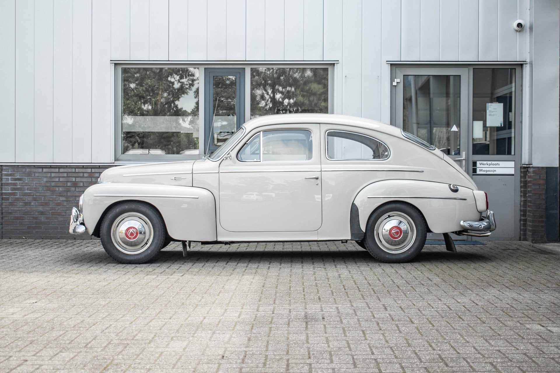 Volvo P 54403 A | Kattenrug | extreem net exemplaar, foto 10