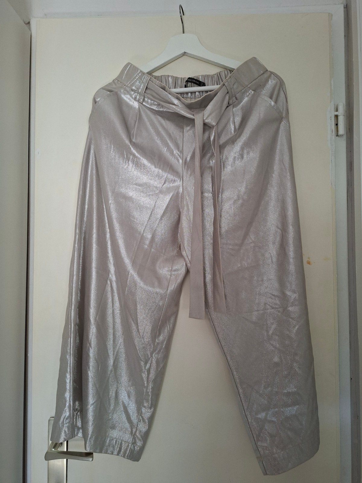 Zara Trafaluc Collection Goudkleurige Broek Maat M, Maat 38/40 (M), Zara Trafaluc Collection, Ophalen of Verzenden, Zo goed als nieuw