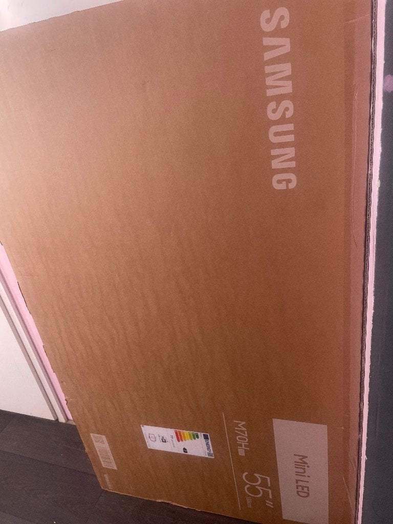 Samsung tv mini led 55 inch.