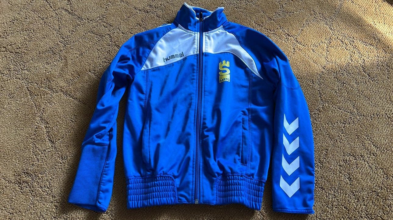 Trainingsvest Hummel maat 140, Sport en Fitness, Maat XS of kleiner, Ophalen of Verzenden, Gebruikt, Trainingspak
